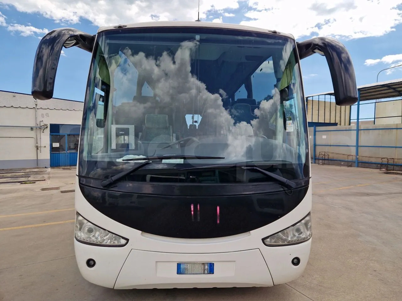 Irizar Scania - אוטובוס בין עירוני: תמונה 2 Irizar Scania - אוטובוס בין עירוני: תמונה 2
