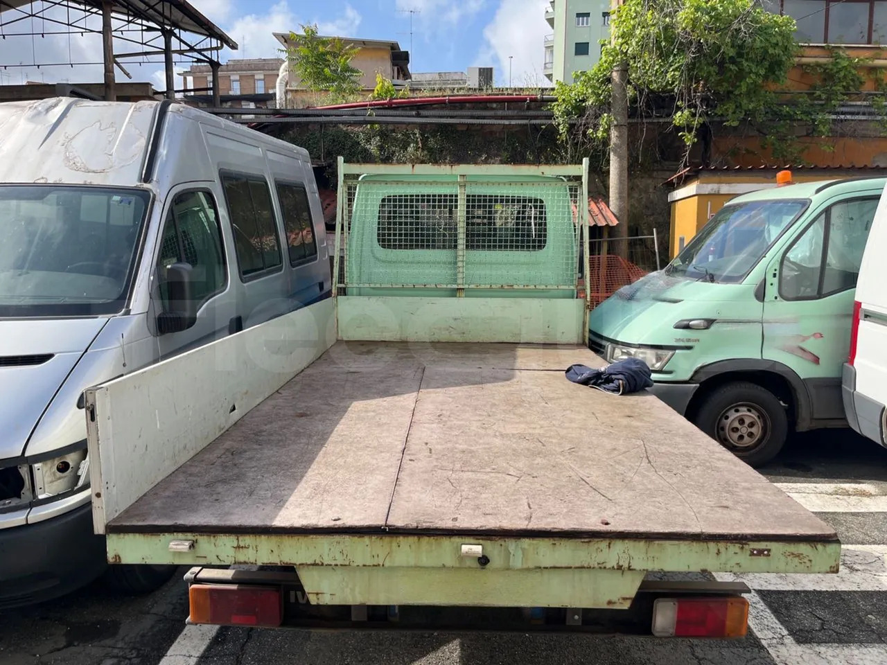 Iveco Bontempi - מיניבוס, כלי רכב מסחרי לנוסעים: תמונה 3 Iveco Bontempi - מיניבוס, כלי רכב מסחרי לנוסעים: תמונה 3