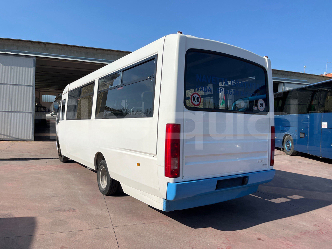 אוטובוס עירוני Iveco Cacciamali: תמונה 7