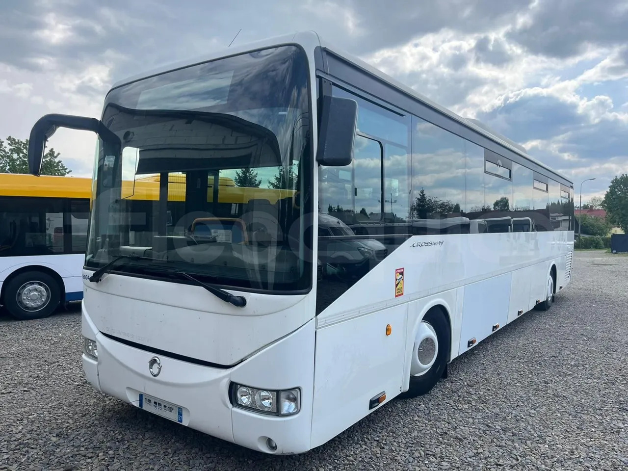 Iveco Crossway - אוטובוס בין עירוני: תמונה 2 Iveco Crossway - אוטובוס בין עירוני: תמונה 2