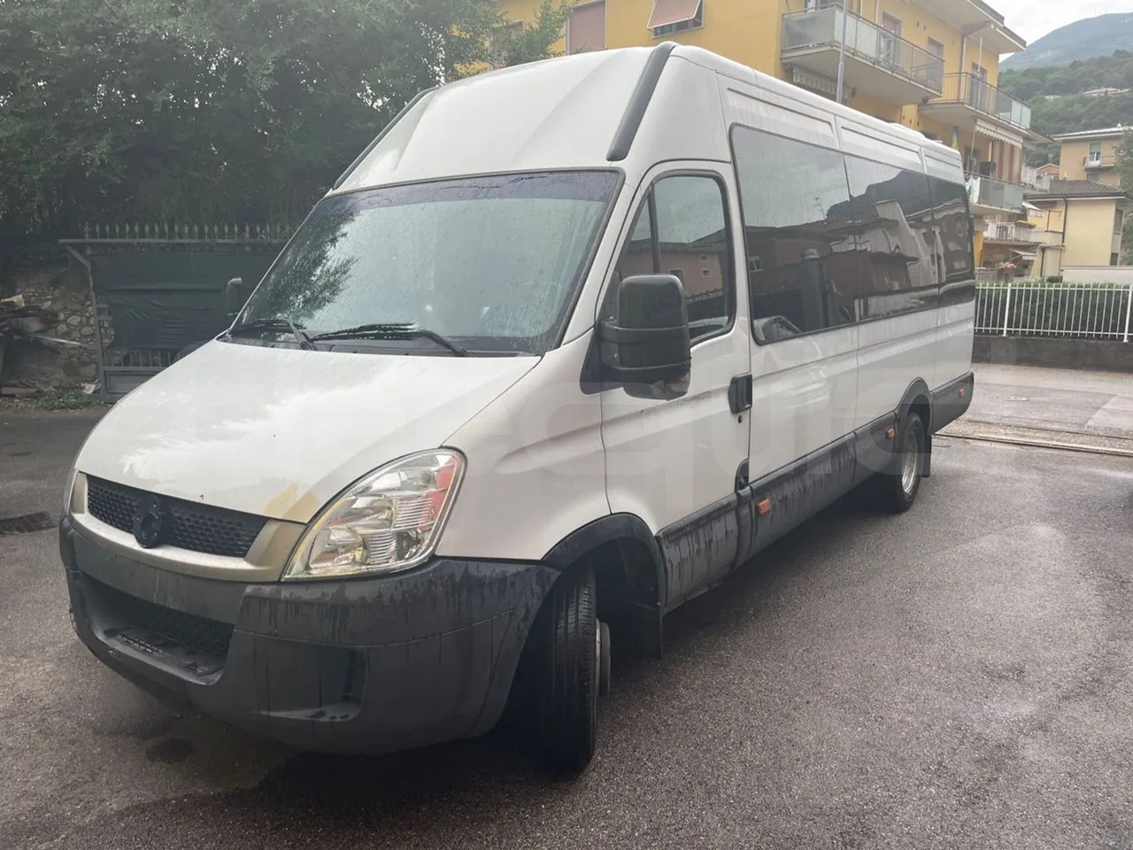 Iveco Daily - מיניבוס, כלי רכב מסחרי לנוסעים: תמונה 4 Iveco Daily - מיניבוס, כלי רכב מסחרי לנוסעים: תמונה 4