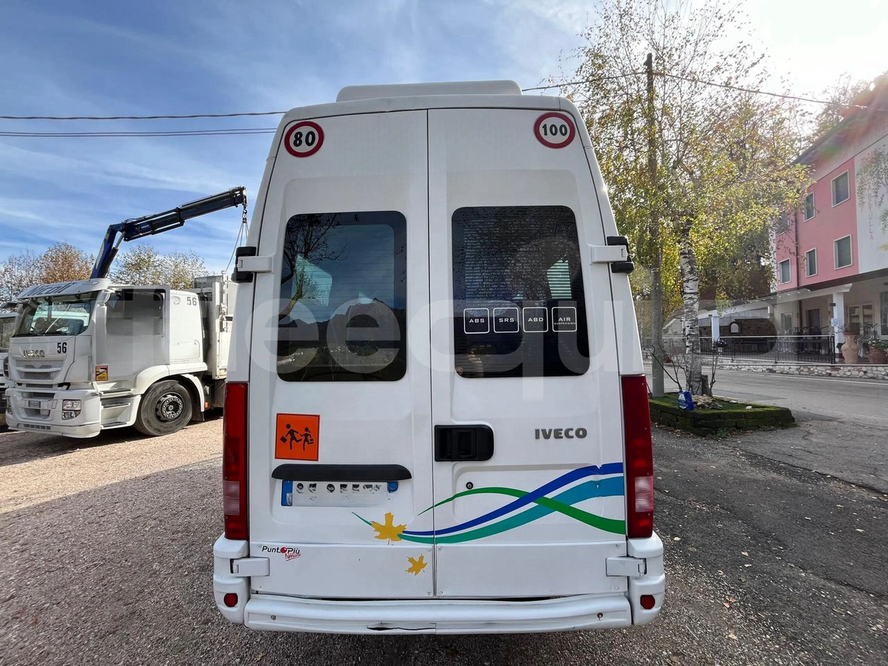 Iveco Daily - מיניבוס, כלי רכב מסחרי לנוסעים: תמונה 5 Iveco Daily - מיניבוס, כלי רכב מסחרי לנוסעים: תמונה 5
