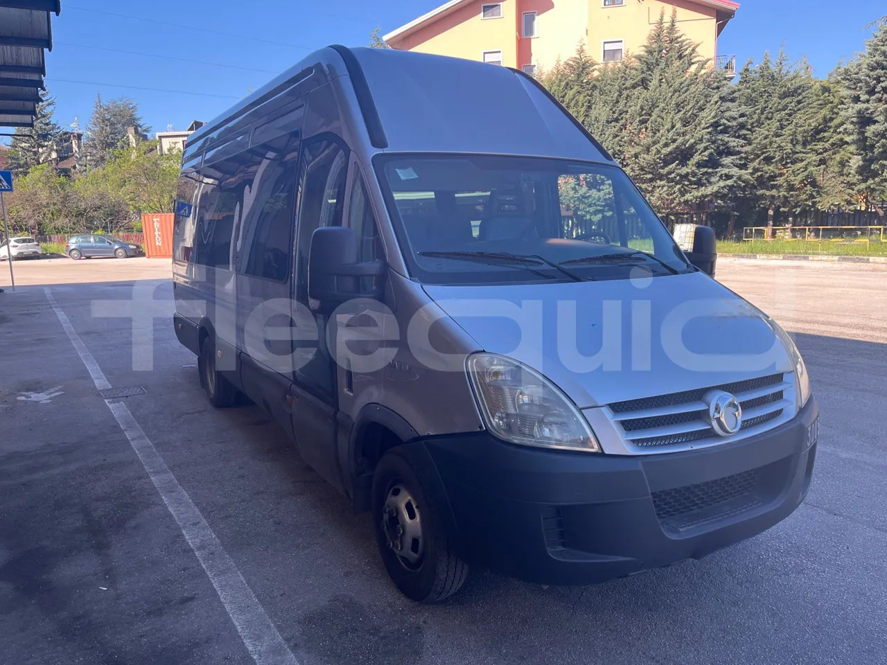Iveco Daily - מיניבוס, כלי רכב מסחרי לנוסעים: תמונה 1 Iveco Daily - מיניבוס, כלי רכב מסחרי לנוסעים: תמונה 1