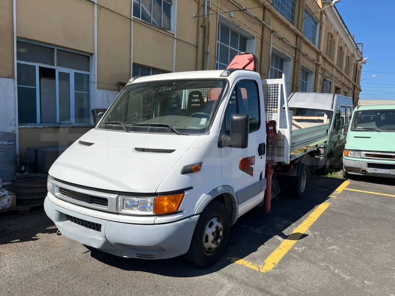 Iveco Daily - מיניבוס, כלי רכב מסחרי לנוסעים: תמונה 4 Iveco Daily - מיניבוס, כלי רכב מסחרי לנוסעים: תמונה 4