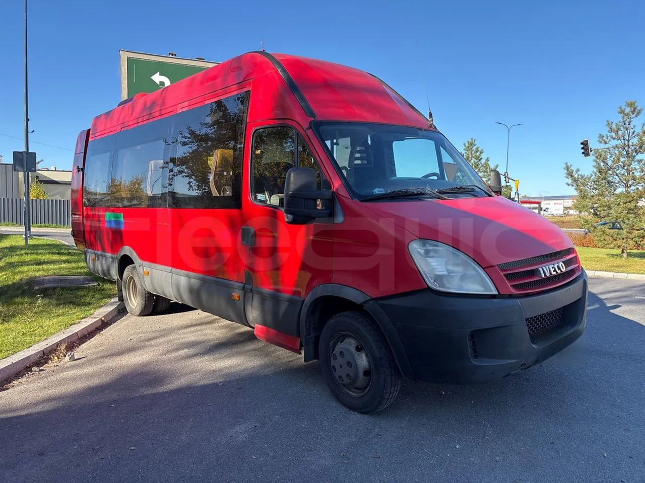 Iveco Daily - מיניבוס, כלי רכב מסחרי לנוסעים: תמונה 1 Iveco Daily - מיניבוס, כלי רכב מסחרי לנוסעים: תמונה 1