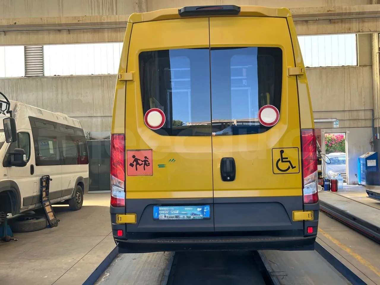 Iveco Daily - אוטובוס בית ספר: תמונה 5 Iveco Daily - אוטובוס בית ספר: תמונה 5