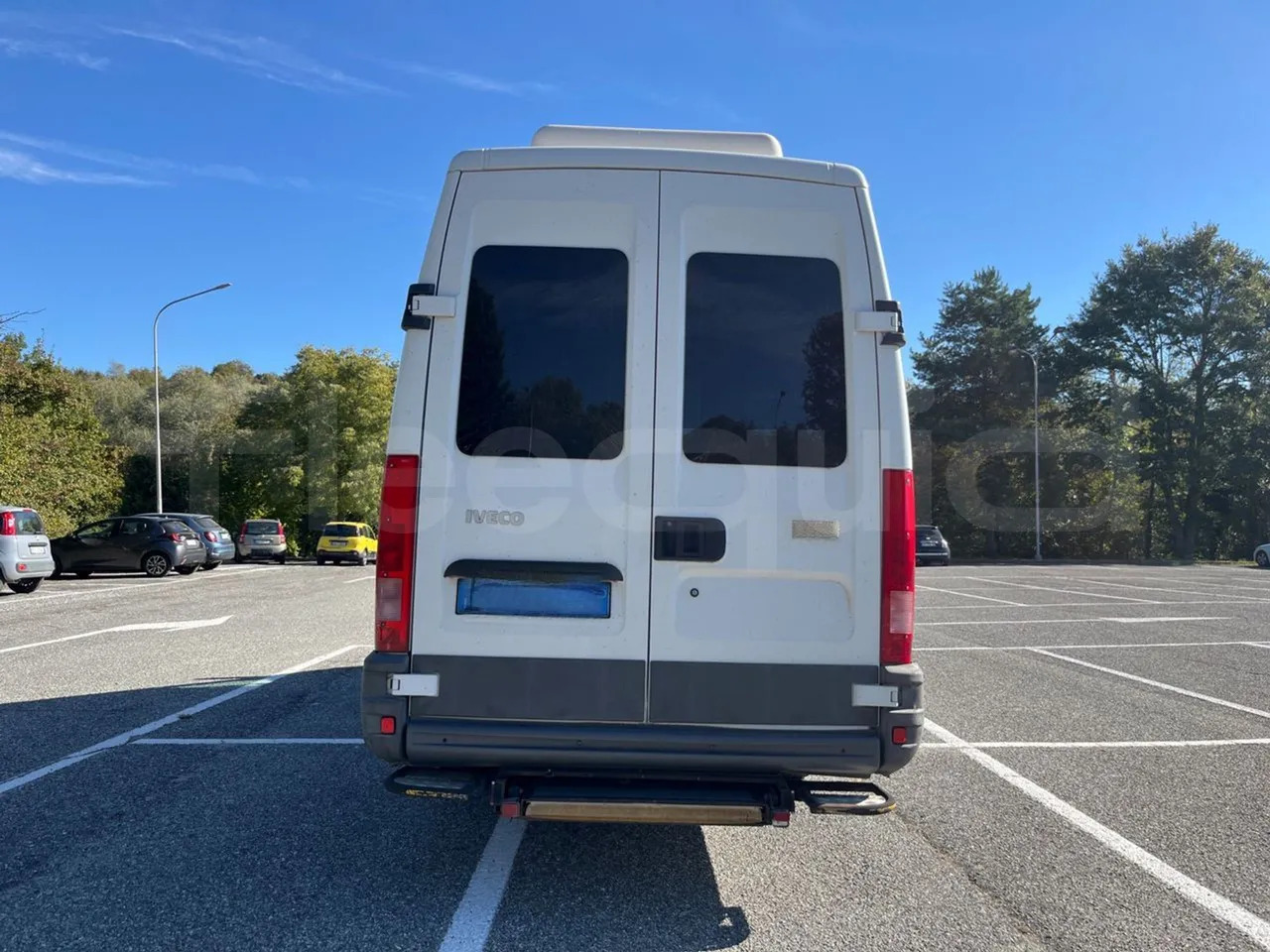 Iveco Daily - אוטובוס פרברים: תמונה 5 Iveco Daily - אוטובוס פרברים: תמונה 5