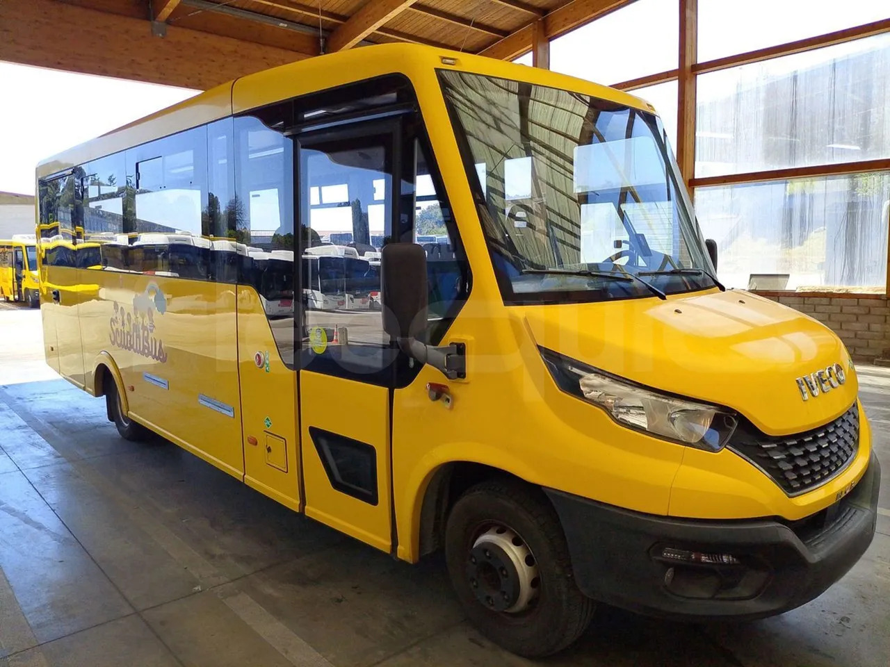 Iveco Indcar - אוטובוס בית ספר: תמונה 1 Iveco Indcar - אוטובוס בית ספר: תמונה 1