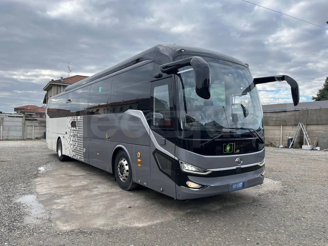 King Long C12E - אוטובוס בין עירוני: תמונה 1 King Long C12E - אוטובוס בין עירוני: תמונה 1