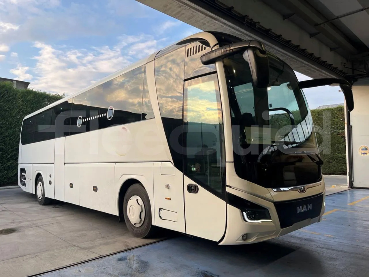 Man Lion's Coach - אוטובוס בין עירוני: תמונה 1 Man Lion's Coach - אוטובוס בין עירוני: תמונה 1