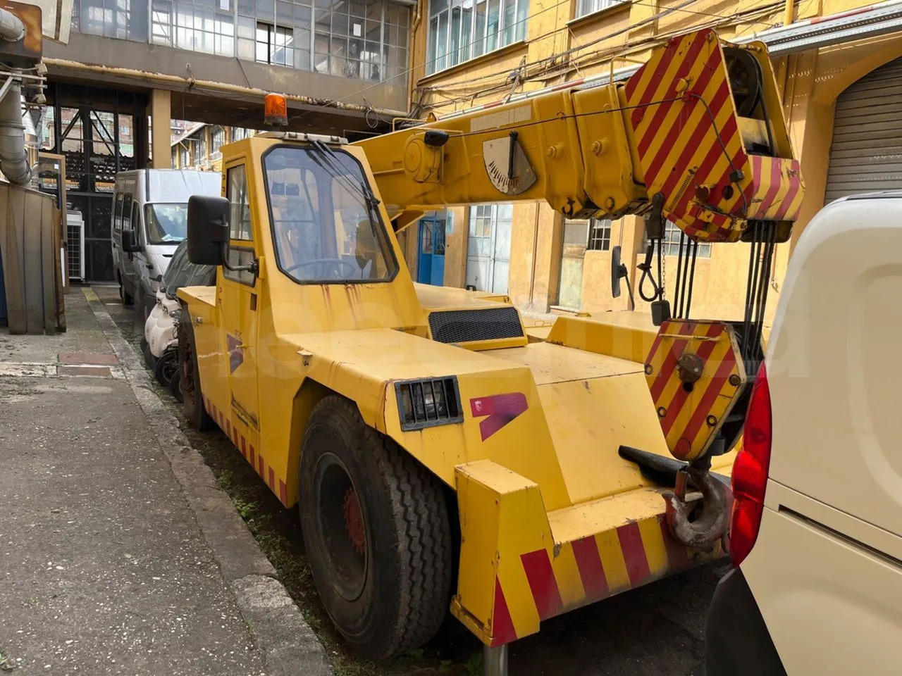 Manghi Gru MTA 160/1 - אוטובוס עירוני: תמונה 2 Manghi Gru MTA 160/1 - אוטובוס עירוני: תמונה 2