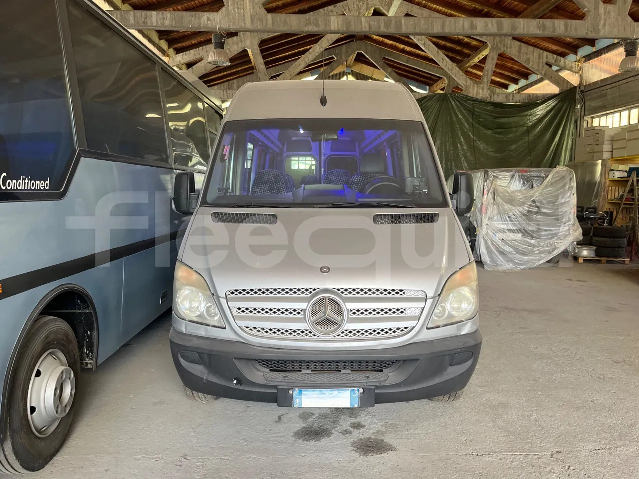 Mercedes-Benz Evobus 0315U - מיניבוס, כלי רכב מסחרי לנוסעים: תמונה 2 Mercedes-Benz Evobus 0315U - מיניבוס, כלי רכב מסחרי לנוסעים: תמונה 2