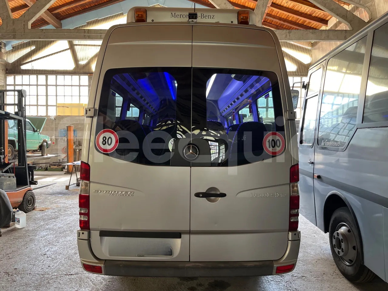 Mercedes-Benz Evobus 0315U - מיניבוס, כלי רכב מסחרי לנוסעים: תמונה 5 Mercedes-Benz Evobus 0315U - מיניבוס, כלי רכב מסחרי לנוסעים: תמונה 5