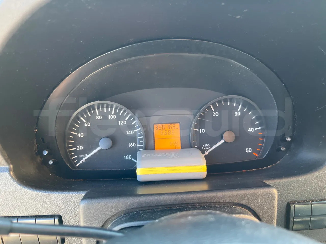 Mercedes-Benz Sprinter - מיניבוס, כלי רכב מסחרי לנוסעים: תמונה 3 Mercedes-Benz Sprinter - מיניבוס, כלי רכב מסחרי לנוסעים: תמונה 3