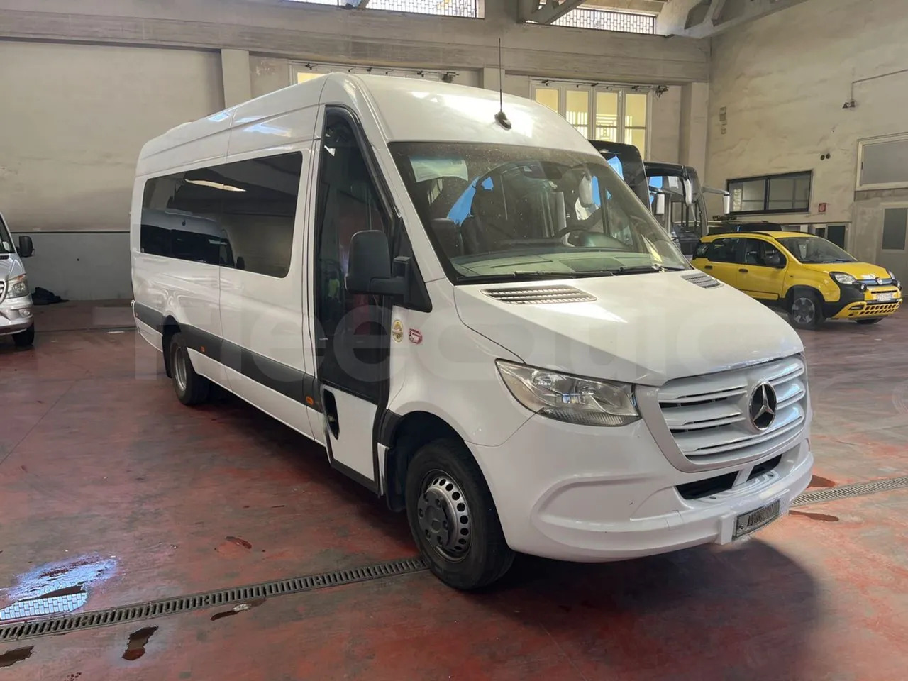 Mercedes-Benz Sprinter - מיניבוס, כלי רכב מסחרי לנוסעים: תמונה 1 Mercedes-Benz Sprinter - מיניבוס, כלי רכב מסחרי לנוסעים: תמונה 1