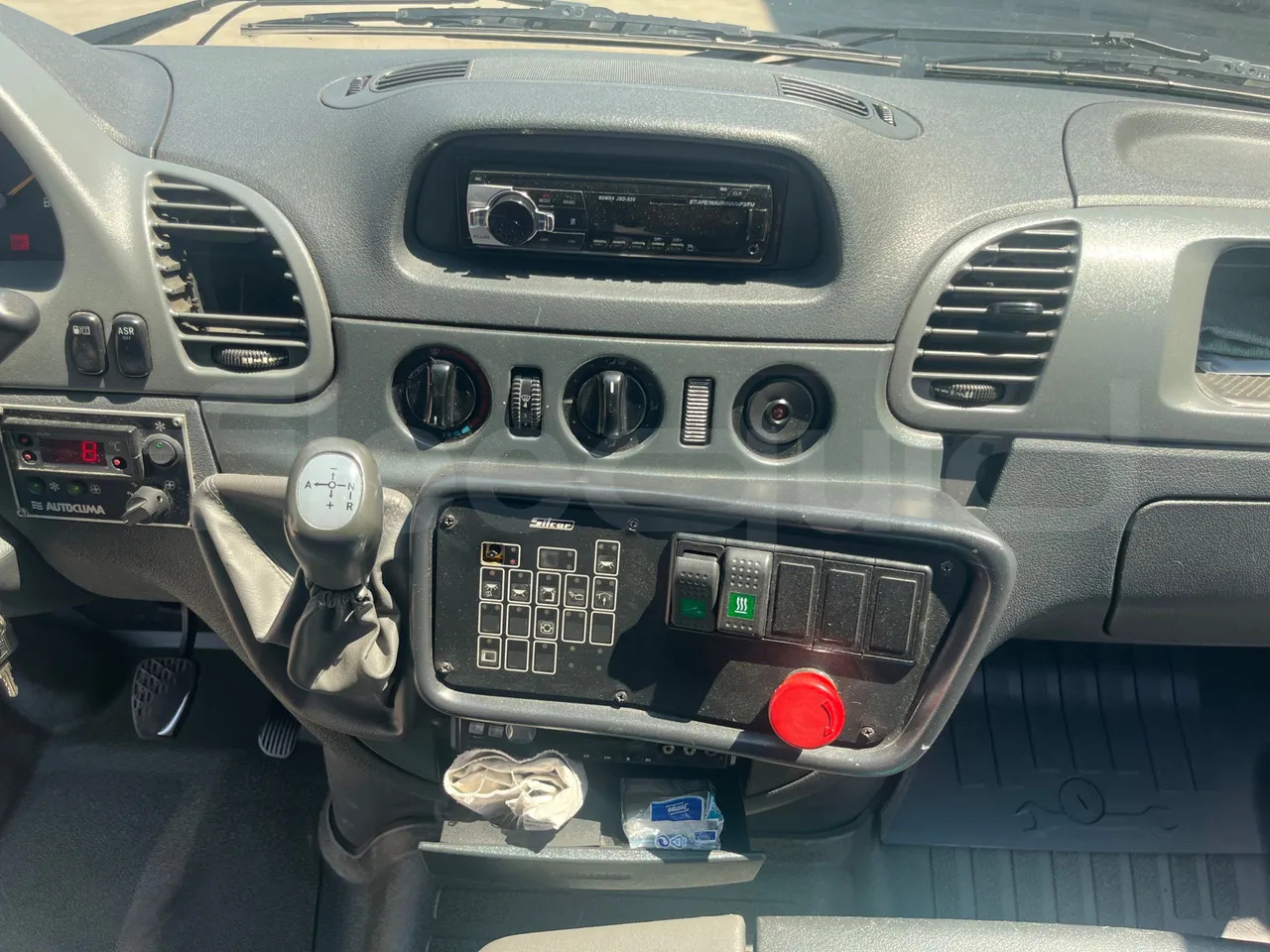 Mercedes-Benz Sprinter - מיניבוס, כלי רכב מסחרי לנוסעים: תמונה 3 Mercedes-Benz Sprinter - מיניבוס, כלי רכב מסחרי לנוסעים: תמונה 3