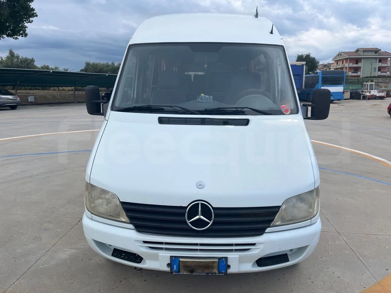 Mercedes-Benz Sprinter - מיניבוס, כלי רכב מסחרי לנוסעים: תמונה 2 Mercedes-Benz Sprinter - מיניבוס, כלי רכב מסחרי לנוסעים: תמונה 2