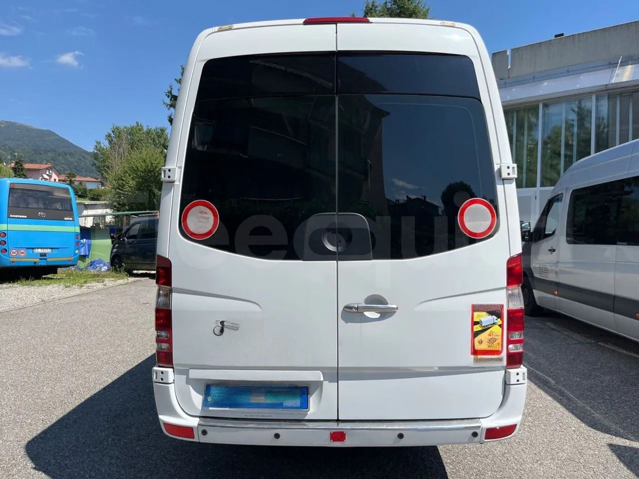 Mercedes-Benz Sprinter - מיניבוס, כלי רכב מסחרי לנוסעים: תמונה 5 Mercedes-Benz Sprinter - מיניבוס, כלי רכב מסחרי לנוסעים: תמונה 5