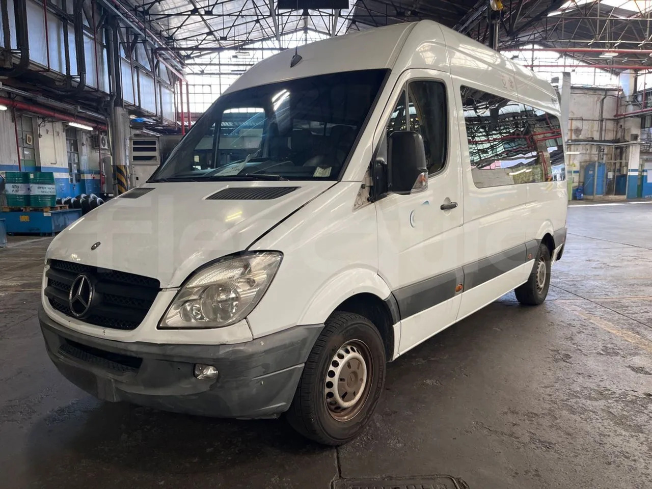 Mercedes-Benz Sprinter - מיניבוס, כלי רכב מסחרי לנוסעים: תמונה 4 Mercedes-Benz Sprinter - מיניבוס, כלי רכב מסחרי לנוסעים: תמונה 4