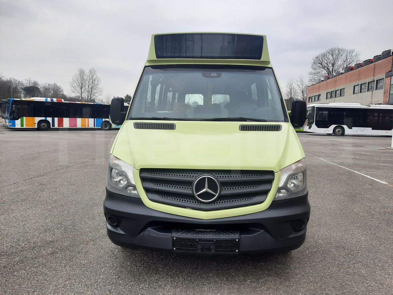 Mercedes-Benz Sprinter - מיניבוס, כלי רכב מסחרי לנוסעים: תמונה 2 Mercedes-Benz Sprinter - מיניבוס, כלי רכב מסחרי לנוסעים: תמונה 2