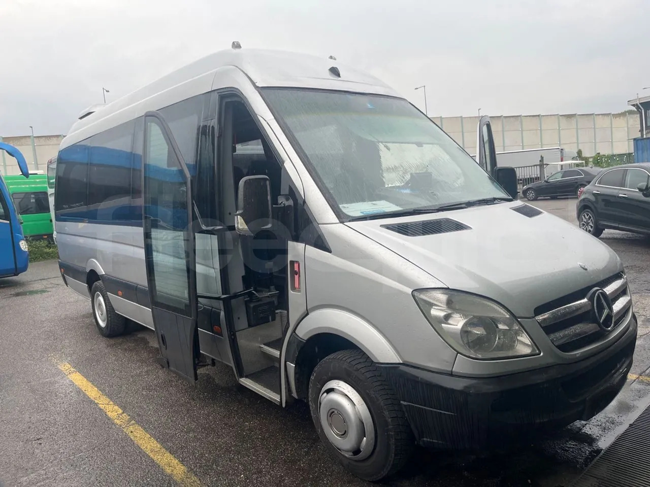 Mercedes-Benz Sprinter - מיניבוס, כלי רכב מסחרי לנוסעים: תמונה 1 Mercedes-Benz Sprinter - מיניבוס, כלי רכב מסחרי לנוסעים: תמונה 1