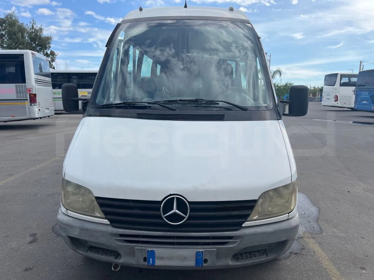 Mercedes-Benz Sprinter - מיניבוס, כלי רכב מסחרי לנוסעים: תמונה 2 Mercedes-Benz Sprinter - מיניבוס, כלי רכב מסחרי לנוסעים: תמונה 2