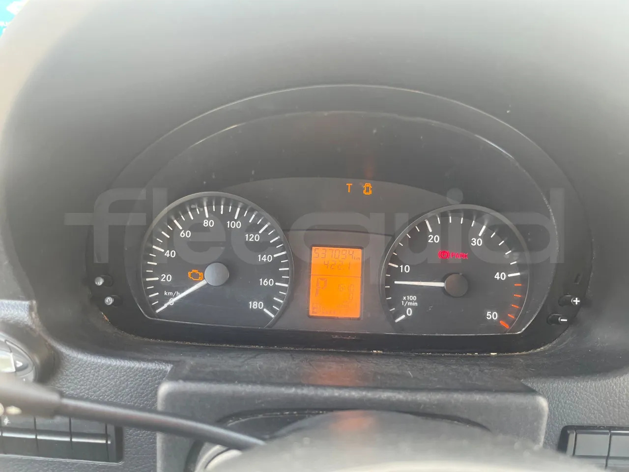 Mercedes-Benz Sprinter - מיניבוס, כלי רכב מסחרי לנוסעים: תמונה 2 Mercedes-Benz Sprinter - מיניבוס, כלי רכב מסחרי לנוסעים: תמונה 2