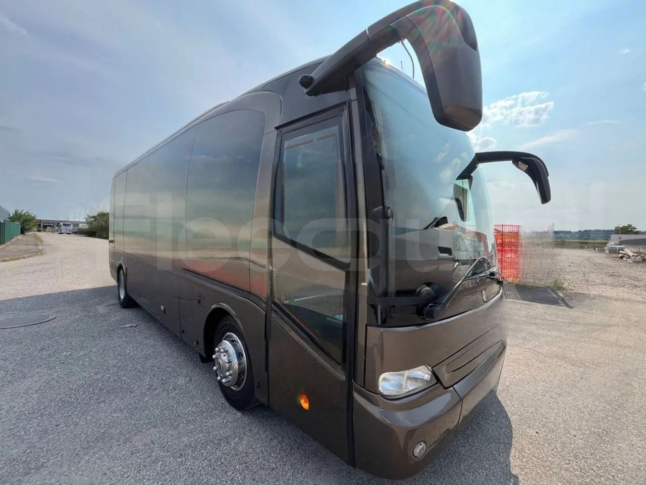 Mercedes-Benz Tourino - אוטובוס בין עירוני: תמונה 1 Mercedes-Benz Tourino - אוטובוס בין עירוני: תמונה 1
