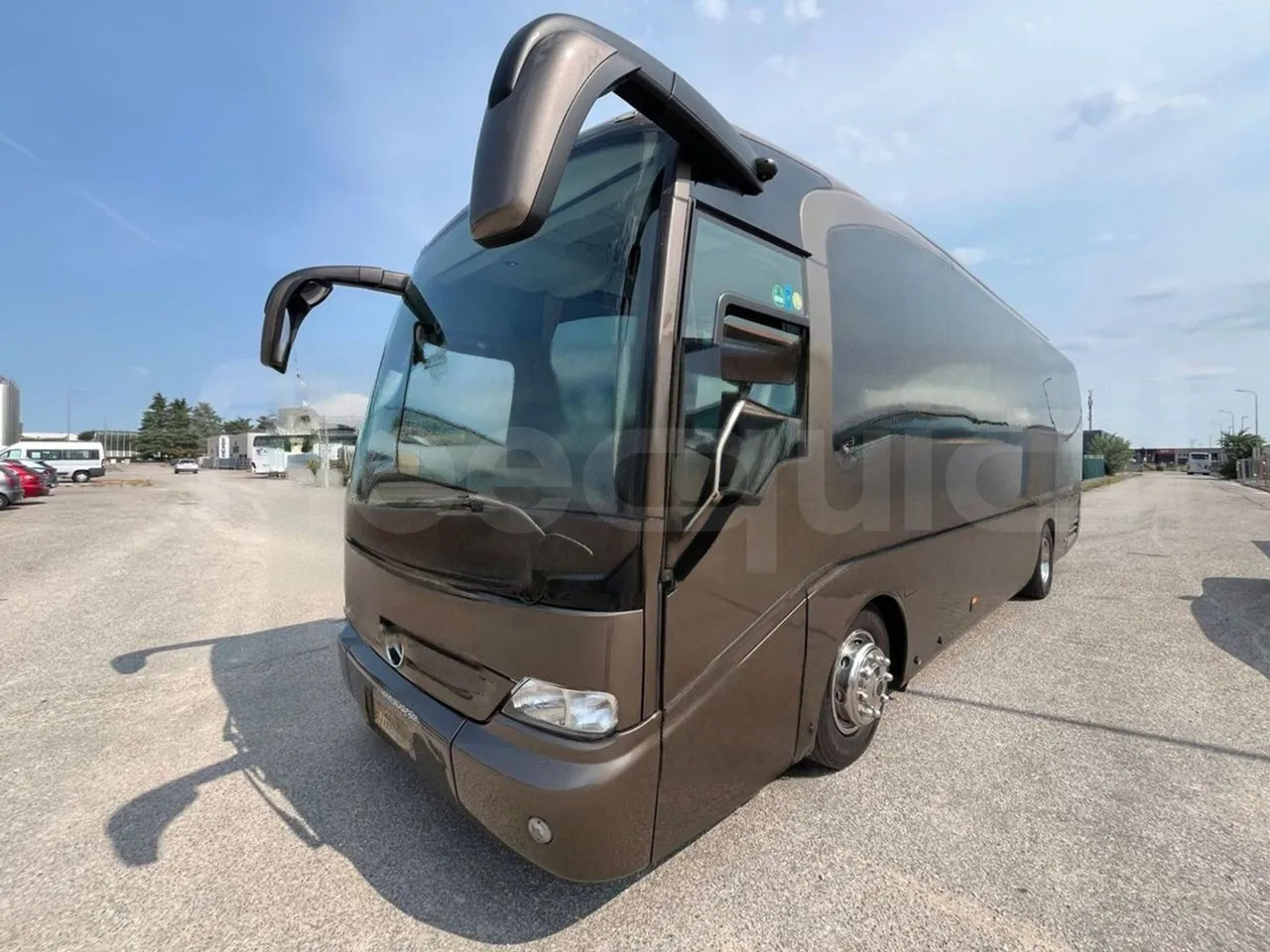 Mercedes-Benz Tourino - אוטובוס בין עירוני: תמונה 4 Mercedes-Benz Tourino - אוטובוס בין עירוני: תמונה 4