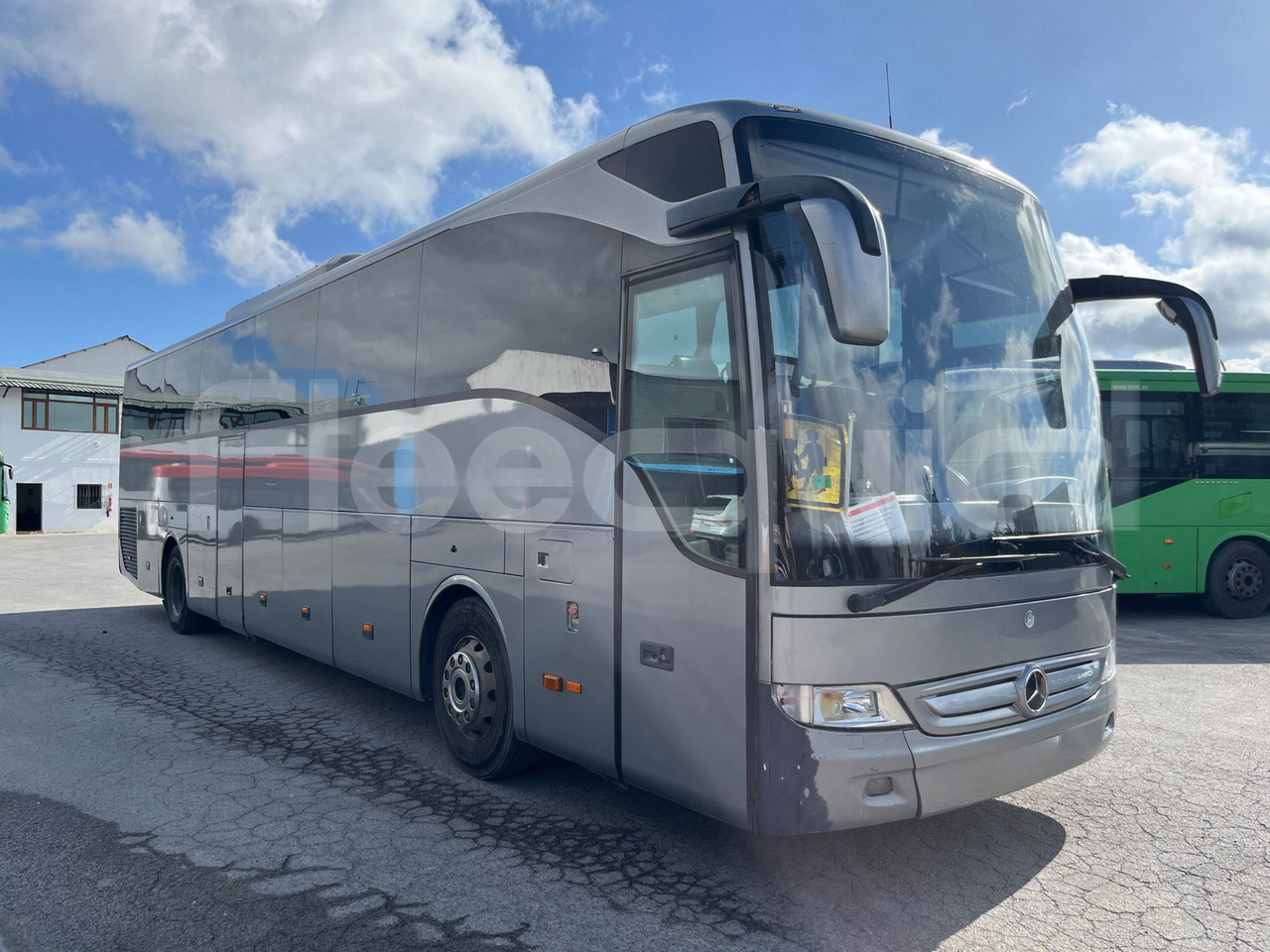 Mercedes-Benz Tourismo - אוטובוס בין עירוני: תמונה 1 Mercedes-Benz Tourismo - אוטובוס בין עירוני: תמונה 1