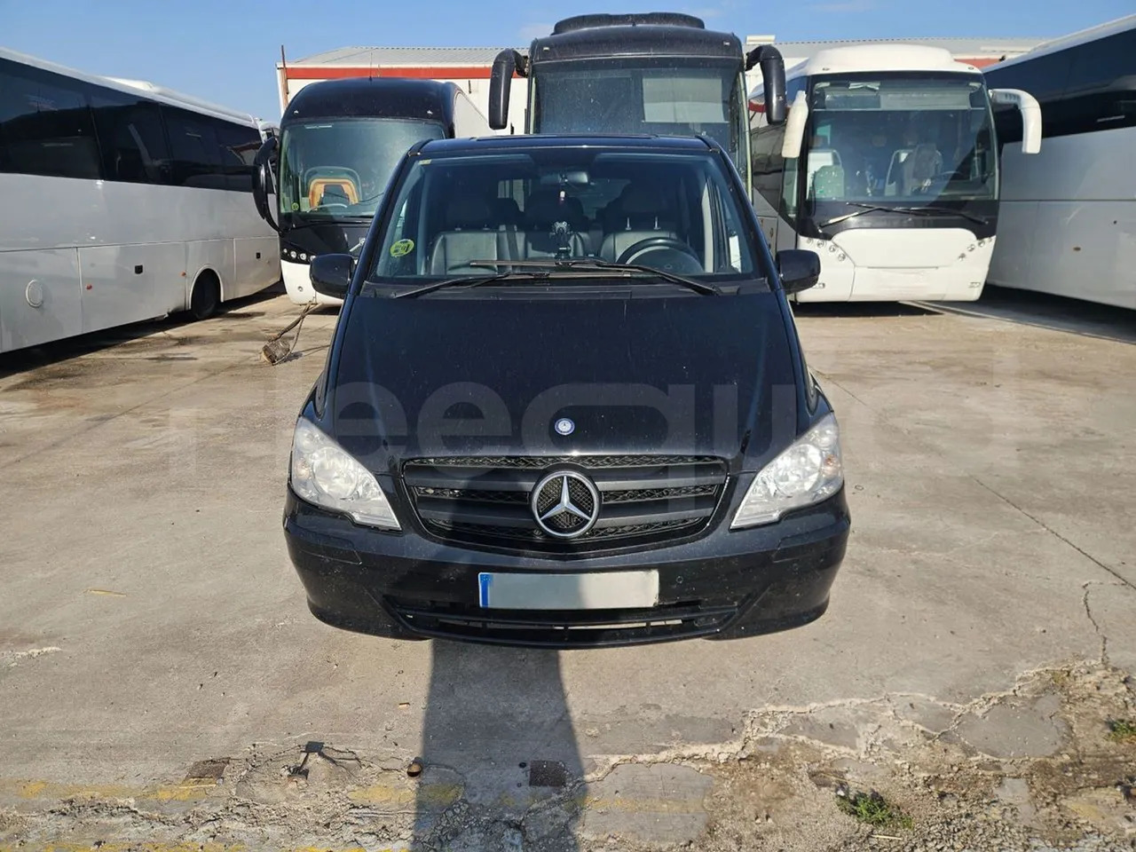 Mercedes-Benz Vito Tourer - מיניבוס, כלי רכב מסחרי לנוסעים: תמונה 2 Mercedes-Benz Vito Tourer - מיניבוס, כלי רכב מסחרי לנוסעים: תמונה 2