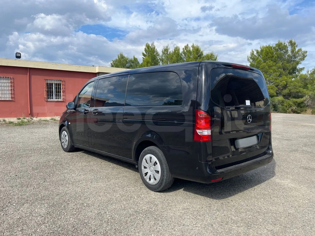 הַחכָּרָה  Mercedes-Benz Vito Tourer Mercedes-Benz Vito Tourer: תמונה 8