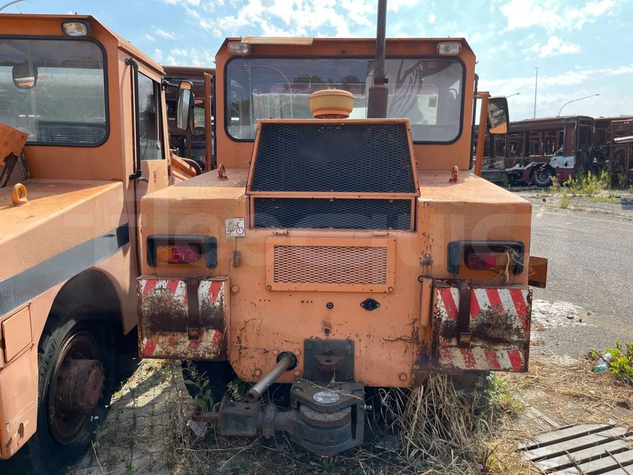 N. 2 Iveco AIFO - מיניבוס, כלי רכב מסחרי לנוסעים: תמונה 4 N. 2 Iveco AIFO - מיניבוס, כלי רכב מסחרי לנוסעים: תמונה 4