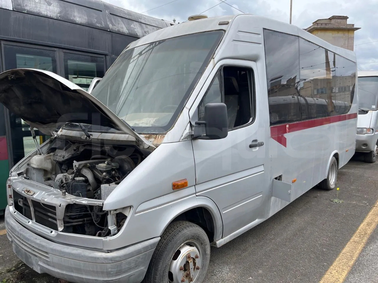 N. 2 Mercedes-Benz 414T - מיניבוס, כלי רכב מסחרי לנוסעים: תמונה 3 N. 2 Mercedes-Benz 414T - מיניבוס, כלי רכב מסחרי לנוסעים: תמונה 3