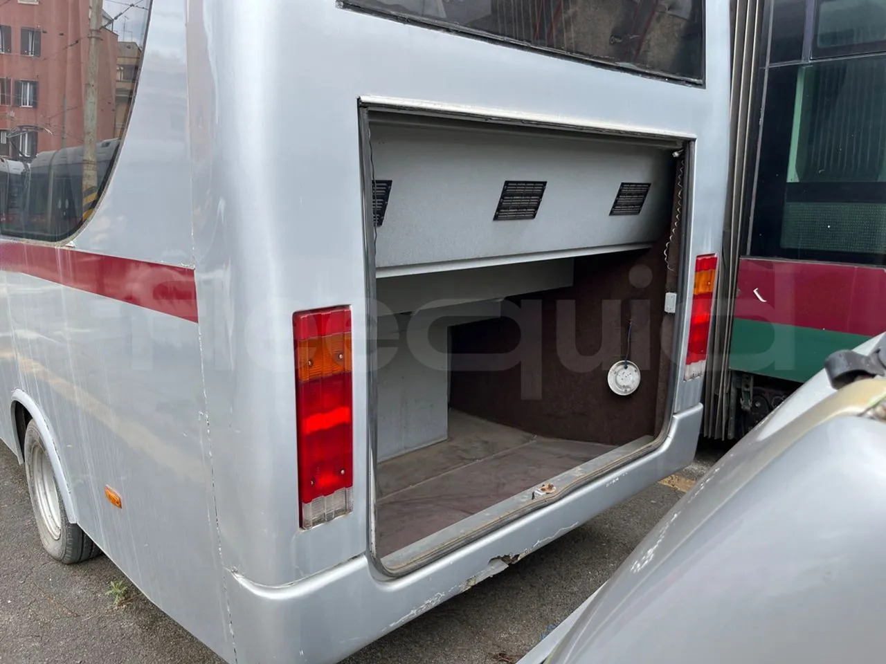 N. 2 Mercedes-Benz 414T - מיניבוס, כלי רכב מסחרי לנוסעים: תמונה 4 N. 2 Mercedes-Benz 414T - מיניבוס, כלי רכב מסחרי לנוסעים: תמונה 4