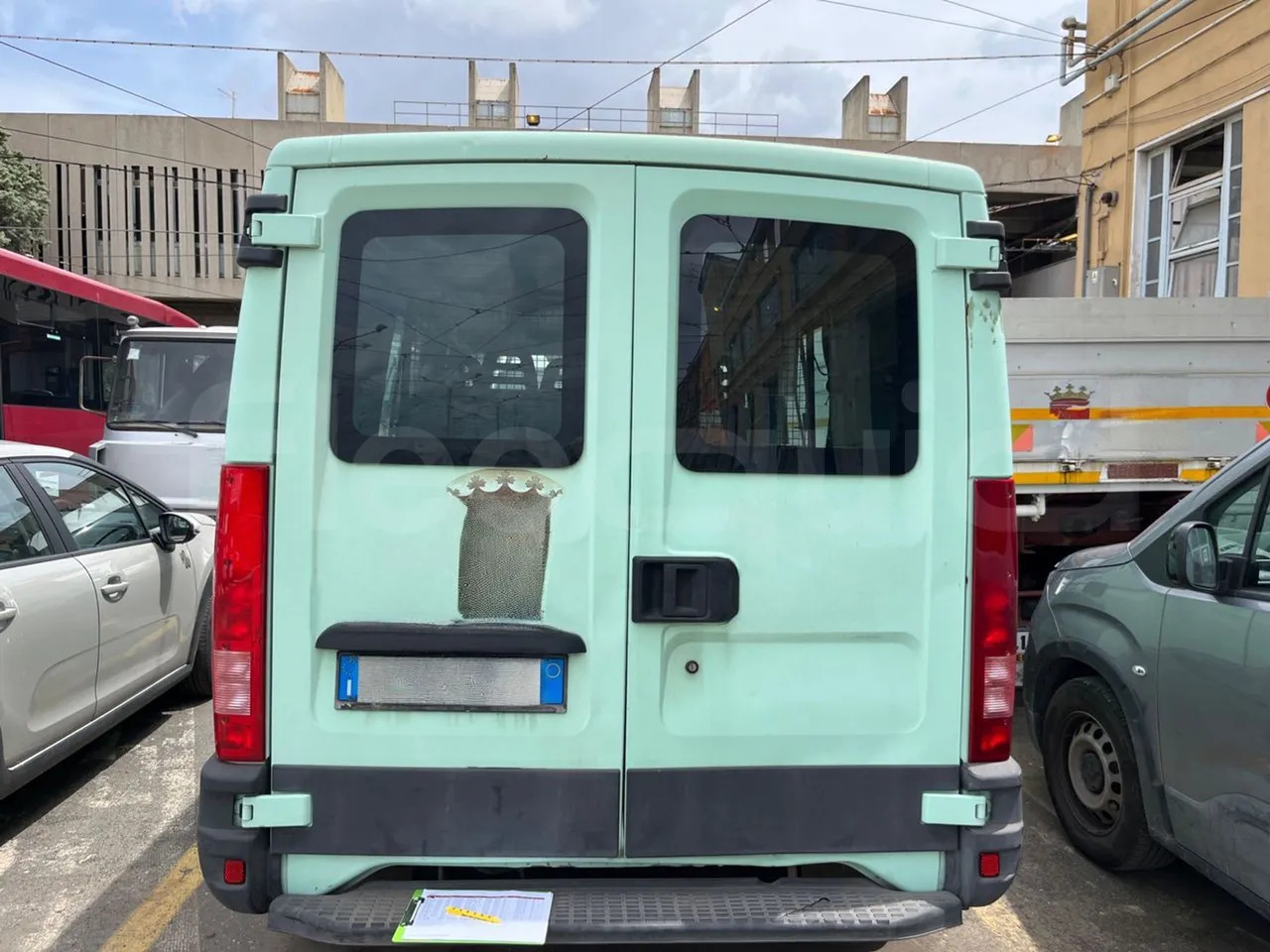 N.2Iveco Daily - מיניבוס, כלי רכב מסחרי לנוסעים: תמונה 3 N.2Iveco Daily - מיניבוס, כלי רכב מסחרי לנוסעים: תמונה 3