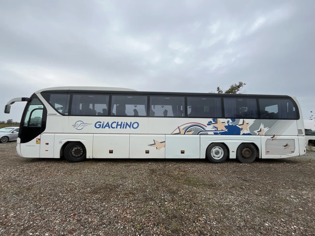 Neoplan P22 - אוטובוס בין עירוני: תמונה 5 Neoplan P22 - אוטובוס בין עירוני: תמונה 5