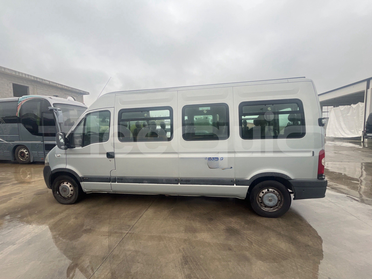 הַחכָּרָה  Nissan Interstar Nissan Interstar: תמונה 10