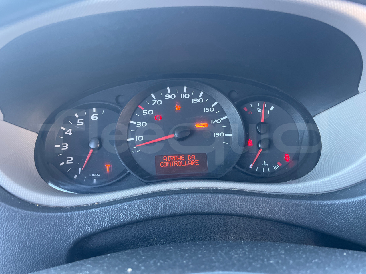Renault Master - מיניבוס, כלי רכב מסחרי לנוסעים: תמונה 3 Renault Master - מיניבוס, כלי רכב מסחרי לנוסעים: תמונה 3