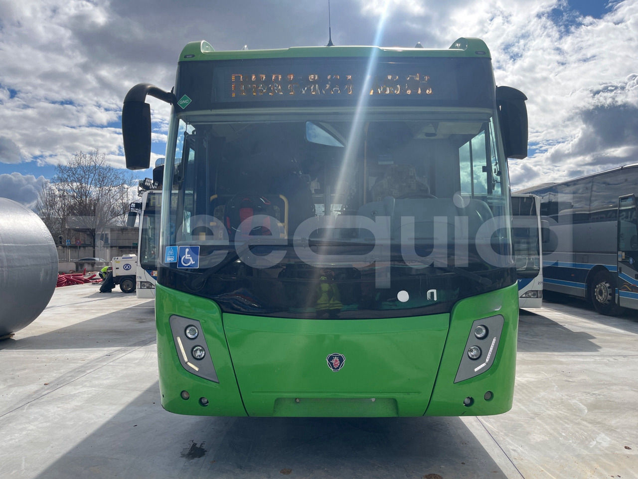Scania Magnus - אוטובוס פרברים: תמונה 2 Scania Magnus - אוטובוס פרברים: תמונה 2