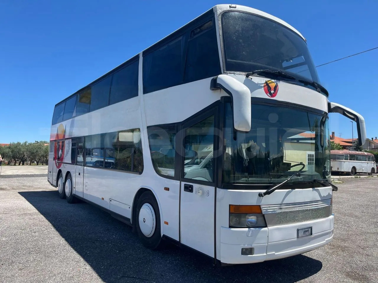 Setra S 328 - אוטובוס בין עירוני: תמונה 1 Setra S 328 - אוטובוס בין עירוני: תמונה 1