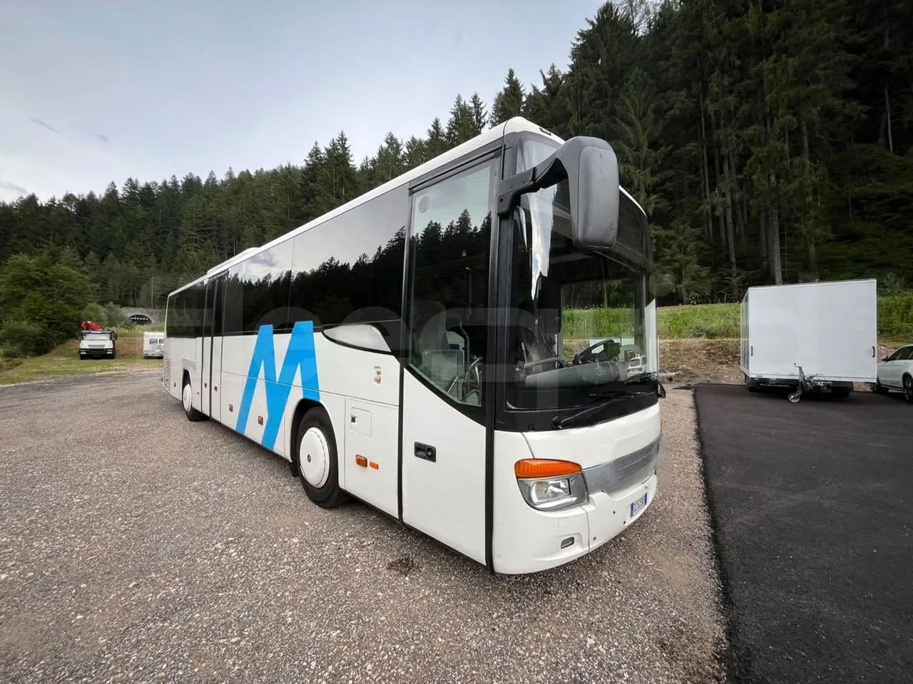 Setra S415 - אוטובוס בין עירוני: תמונה 1 Setra S415 - אוטובוס בין עירוני: תמונה 1