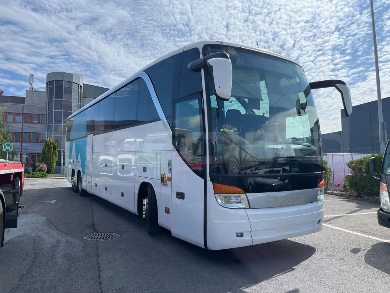 Setra S417 - אוטובוס בין עירוני: תמונה 1 Setra S417 - אוטובוס בין עירוני: תמונה 1
