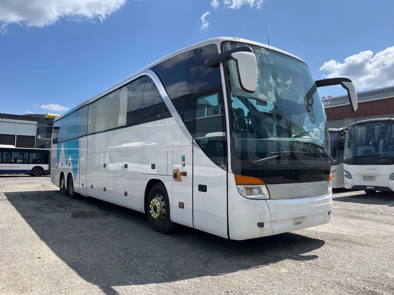 Setra S417 - אוטובוס בין עירוני: תמונה 1 Setra S417 - אוטובוס בין עירוני: תמונה 1