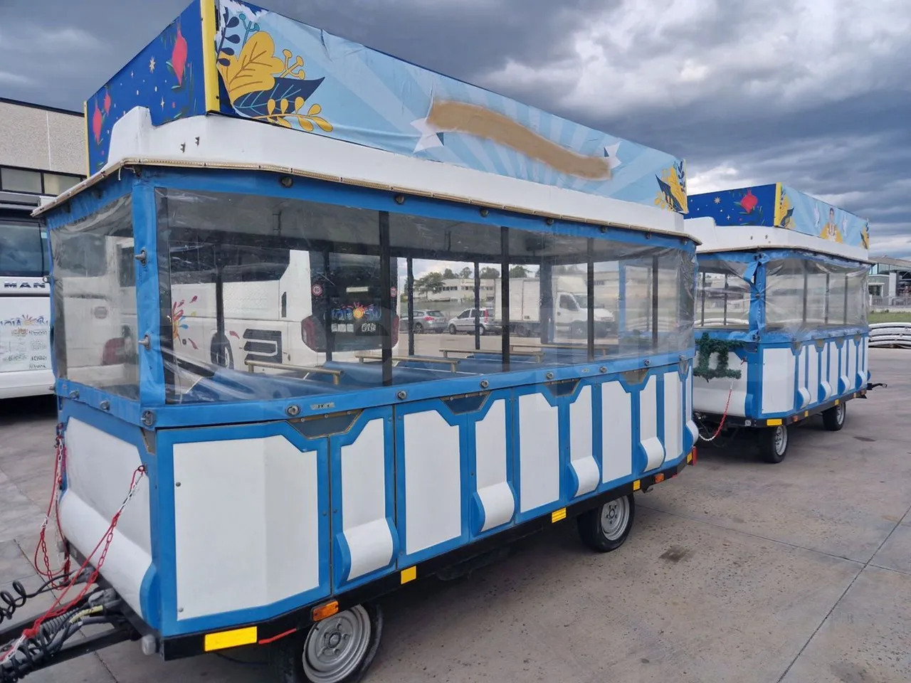 Suzuki Road train - אוטובוס בין עירוני: תמונה 1 Suzuki Road train - אוטובוס בין עירוני: תמונה 1