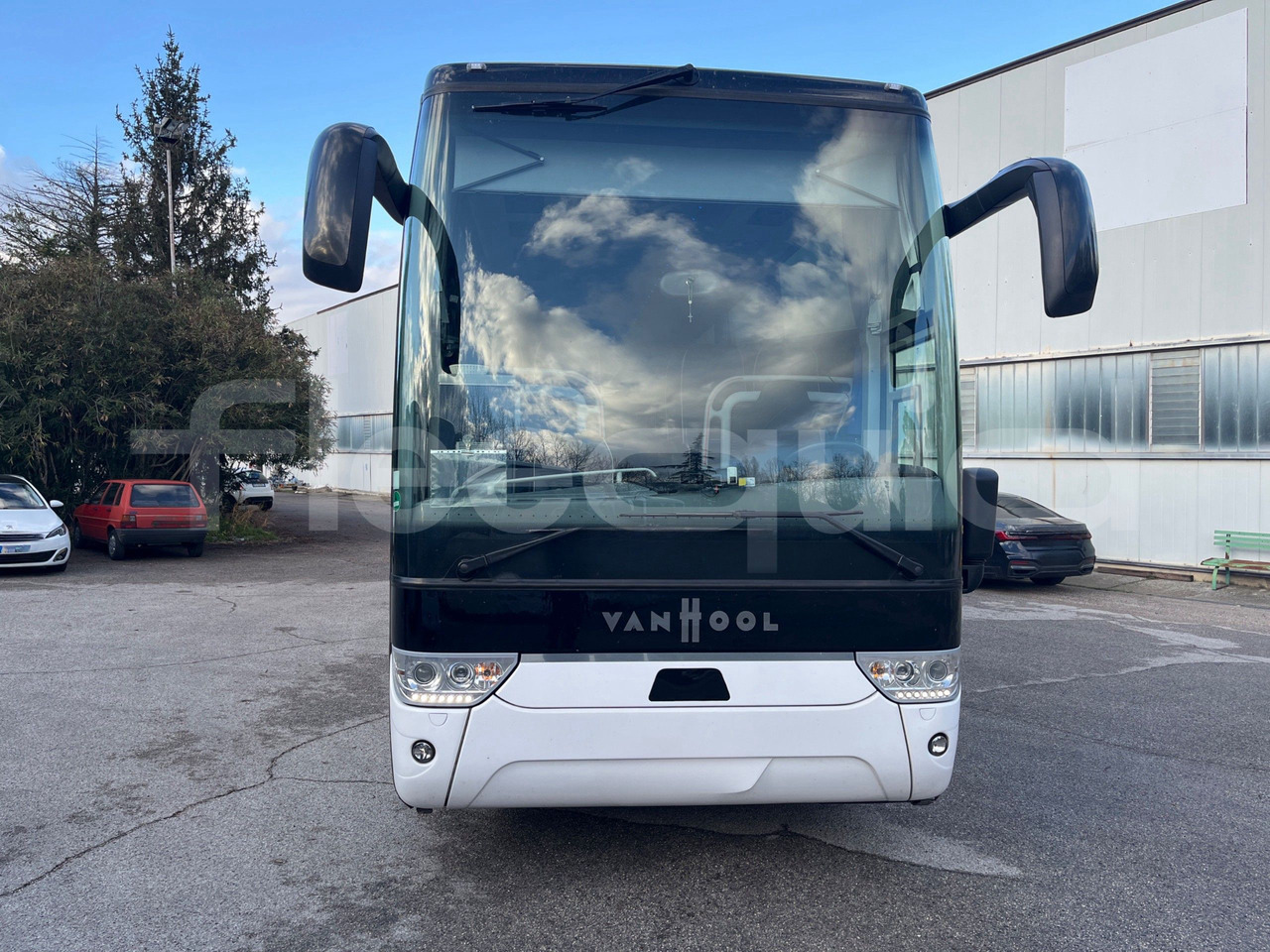 Van Hool Astron - אוטובוס בין עירוני: תמונה 2 Van Hool Astron - אוטובוס בין עירוני: תמונה 2