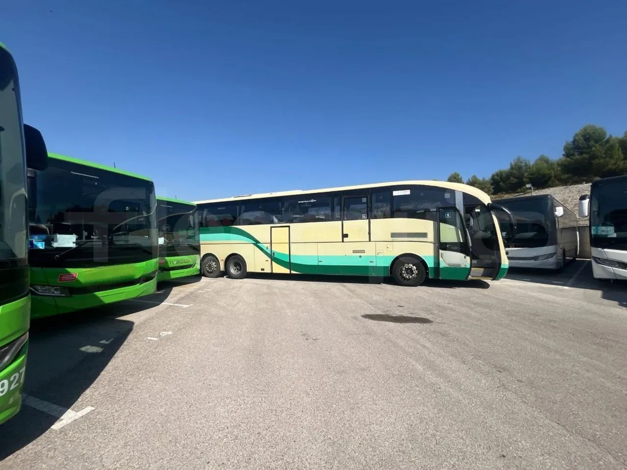 אוטובוס בין עירוני Volvo B12B: תמונה 8