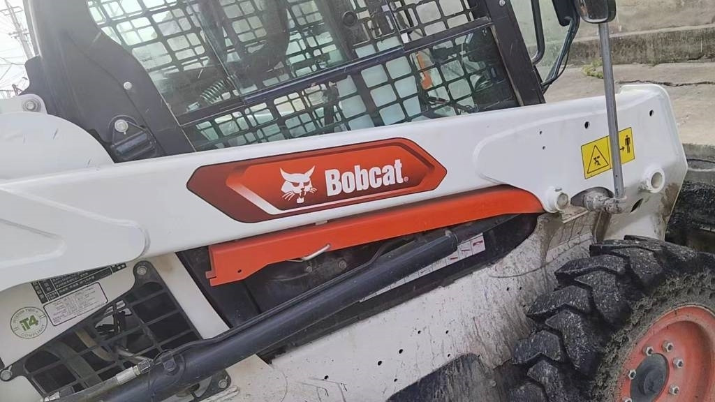BOBCAT S 510 - מעמיס היגוי החלקה: תמונה 2 BOBCAT S 510 - מעמיס היגוי החלקה: תמונה 2