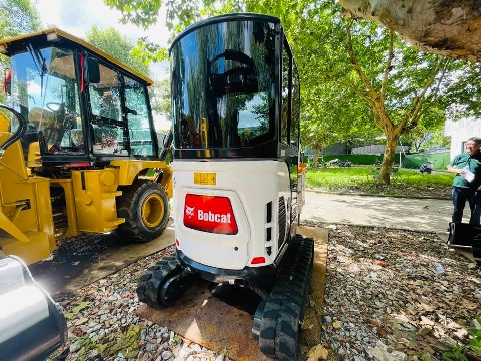 Bobcat E20z - מיני מחפר: תמונה 4 Bobcat E20z - מיני מחפר: תמונה 4