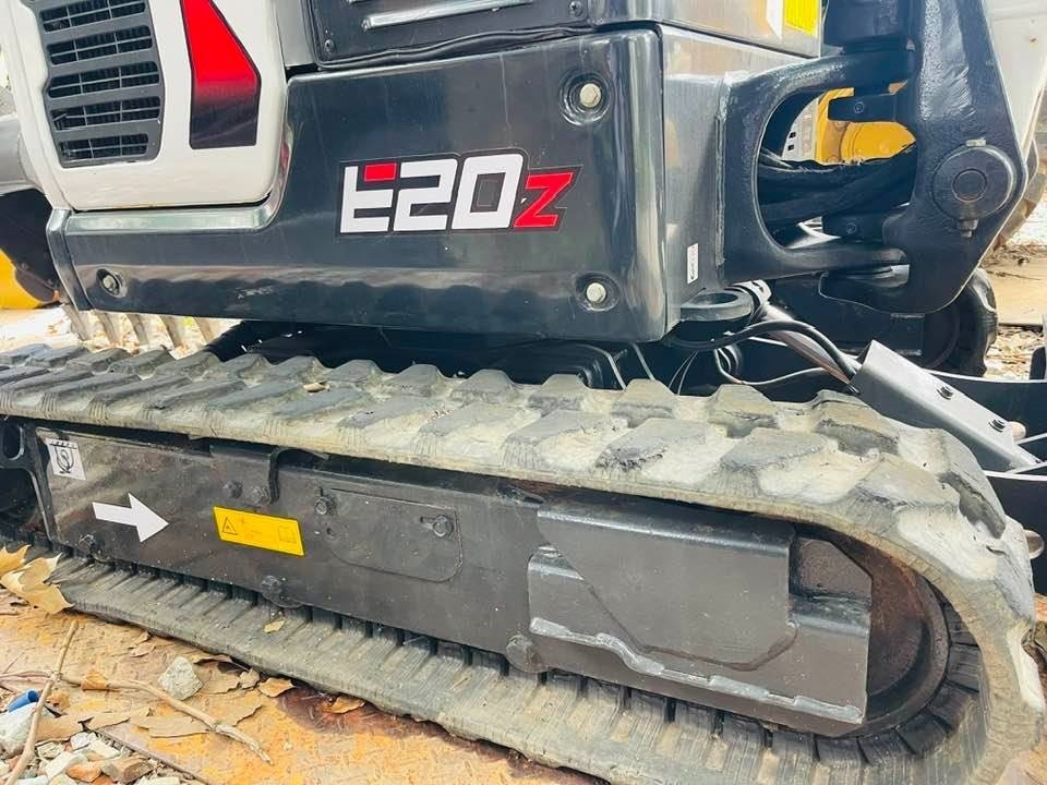 Bobcat E20z - מיני מחפר: תמונה 3 Bobcat E20z - מיני מחפר: תמונה 3